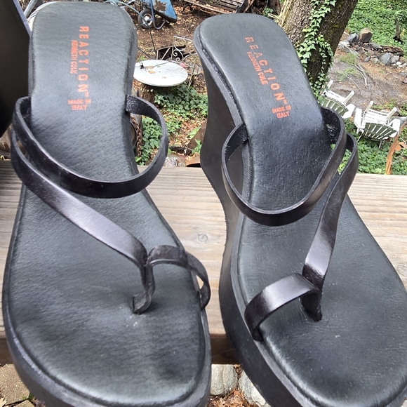 Kenneth Cole Reaction Leather & Wood Stunning RARE Platform Sandal Wedge Sz7 - Picture 2 of 8